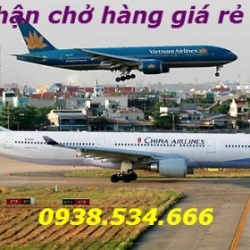 Máy bay China Airlines ở sân bay Tân Sơn Nhất.