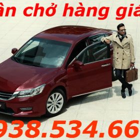 Phó giám đốc Sở Giao thông Hà Nội: 'Nhiều người mua ô tô cho oách'