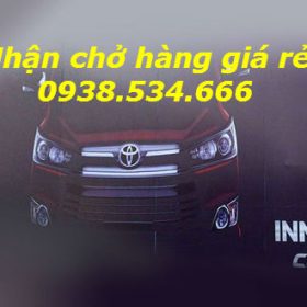 Toyota Innova Crysta mới lần đầu lộ mặt