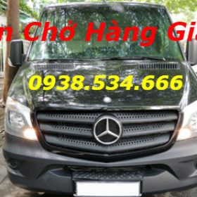 'Chuyên cơ mặt đất' Sprinter giá hơn 3,5 tỷ đồng tại Việt Nam